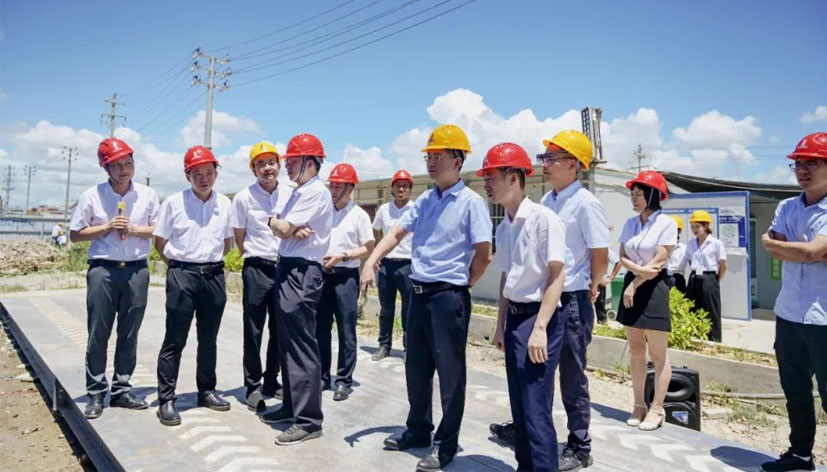 溫州市委常委副市長(zhǎng) 李無文視察俊郎智慧產(chǎn)業(yè)